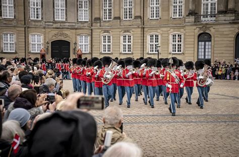 kongevagt|Ændring i Den Kongelige Livgardes ceremoniel på